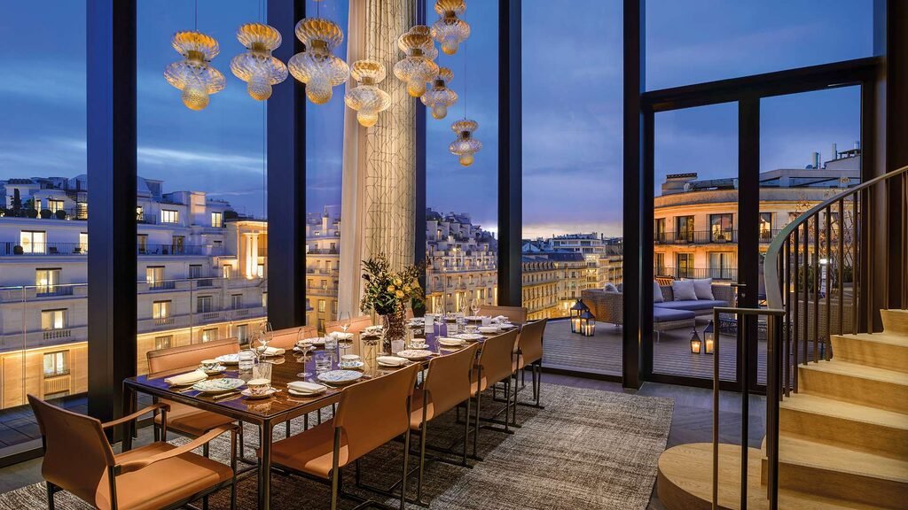 New Luxury Hotel Bvlgari Paris