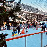 New Hotels near Paris Christmas Market